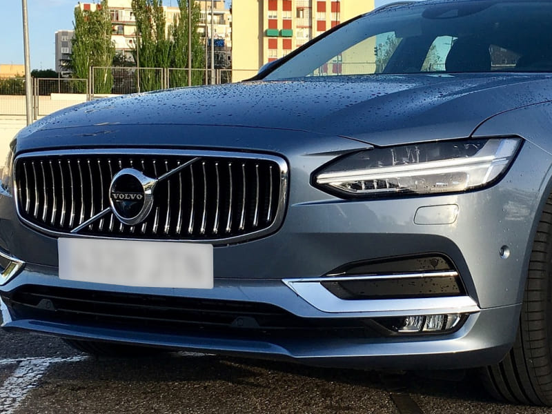 Замена стекла Volvo