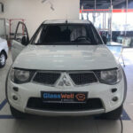 Замена автостекла на Mitsubishi L200