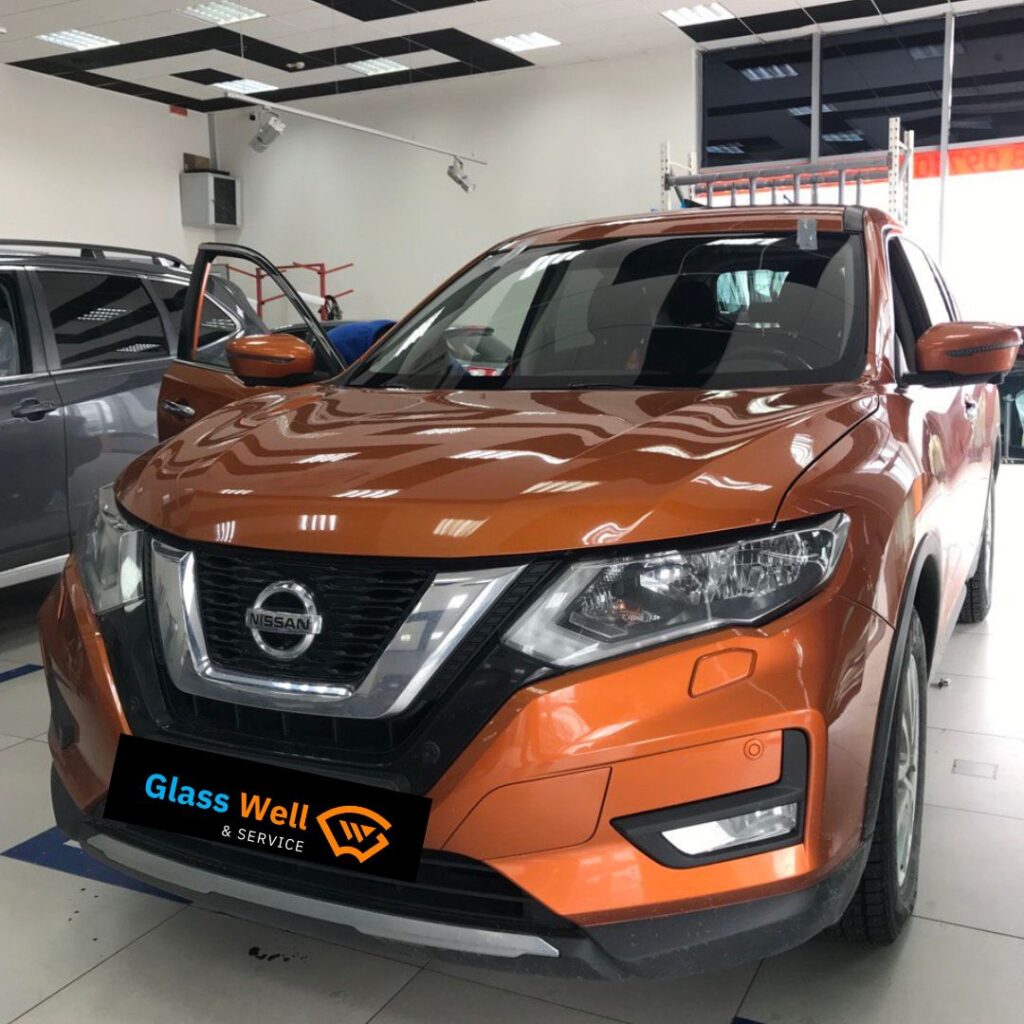 Замена автостекла на Nissan Rogue