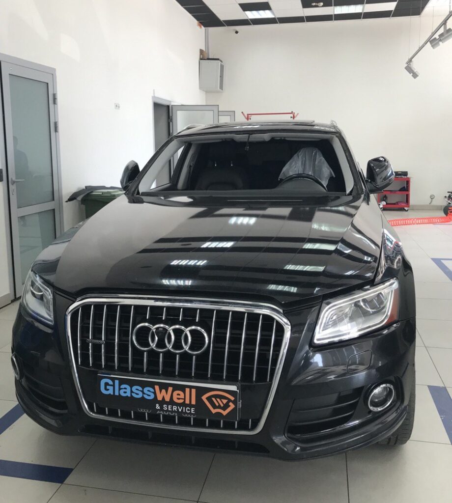 Заміна автоскла на Audi Q5