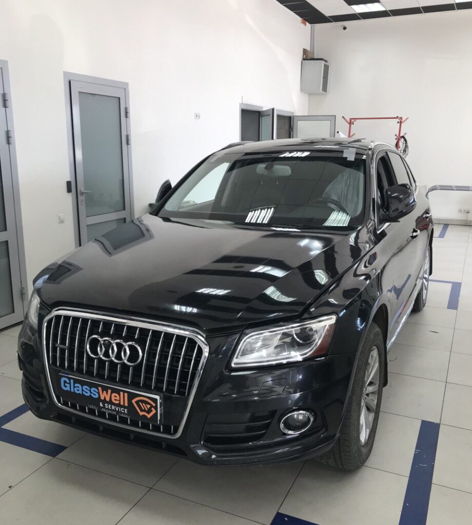 Заміна автоскла на Audi Q5