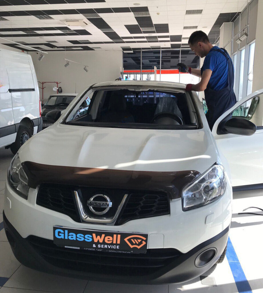 Заміна автоскла на Nissan Qashqai