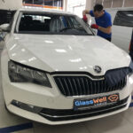 Замена автостекла на Skoda Superb