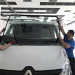 Замена автостекла на Renault Master