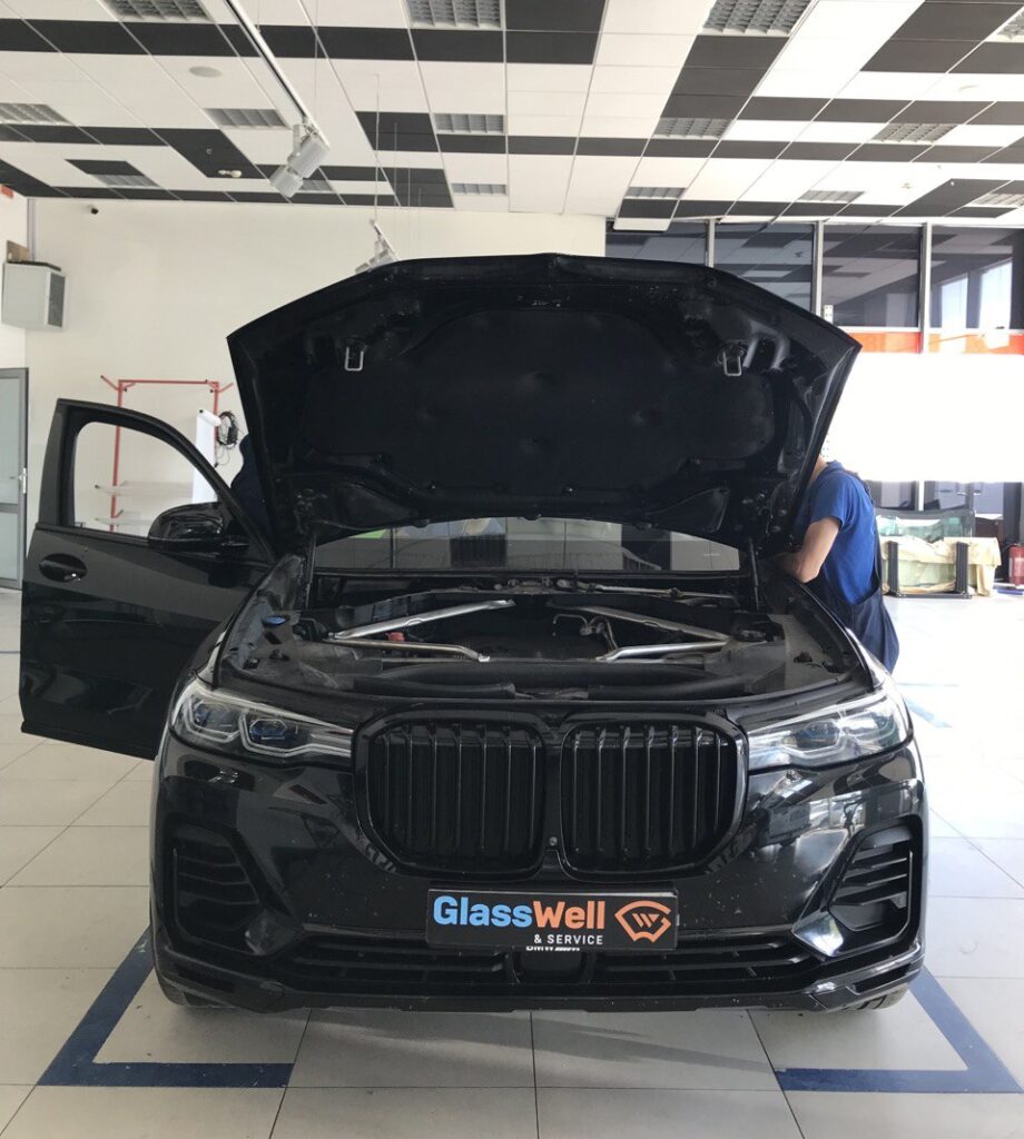 Замена автостекла на BMW X7