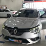 Замена автостекла на Renault Megane