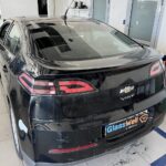 Замена заднего стекла на Chevrolet Volt