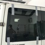 Замена заднего стекла на Ford Transit