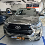 Замена автостекла на Toyota Hilux