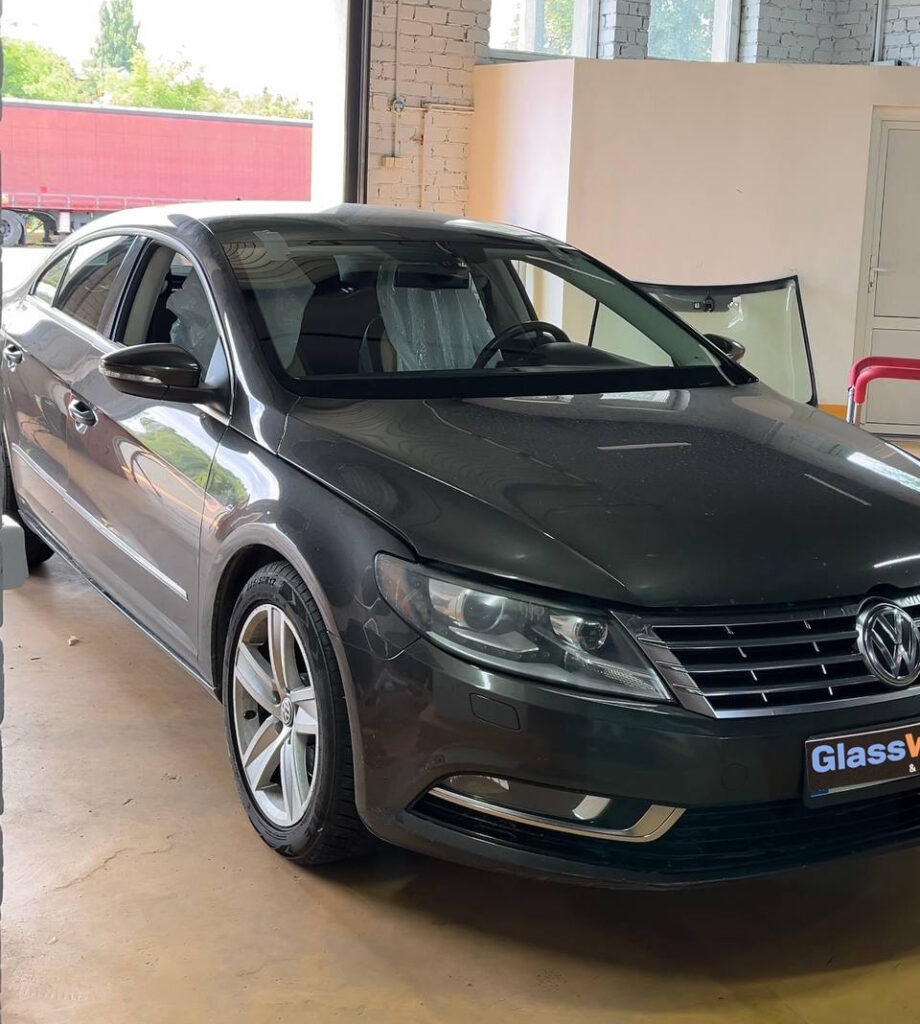 Замена автостекла на Volkswagen Passat CC