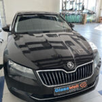 Замена автостекла на Skoda Superb