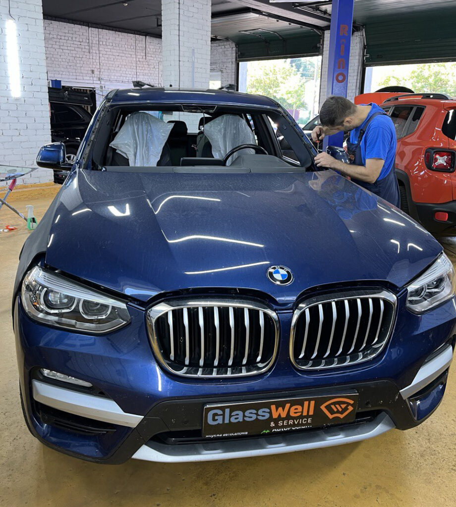 Замена автостекла на BMW X3