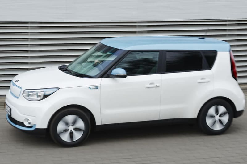 kia soul замена лобового стекла / kia soul заміна лобового скла