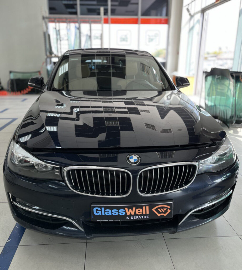 Замена автостекла на BMW 320