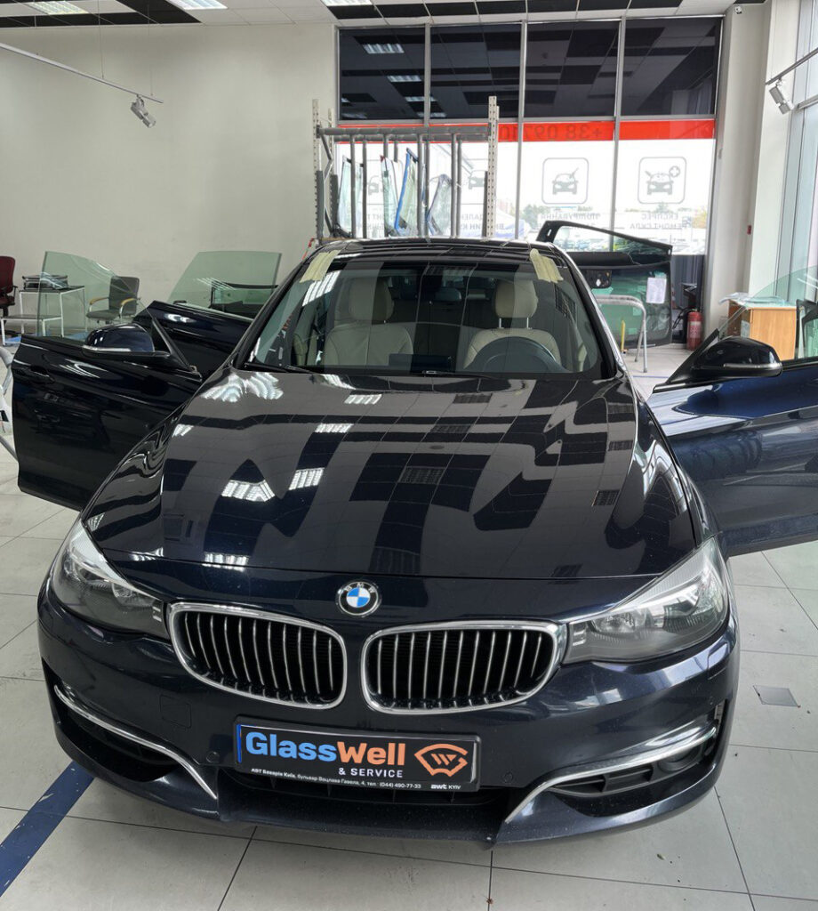 Замена автостекла на BMW 320