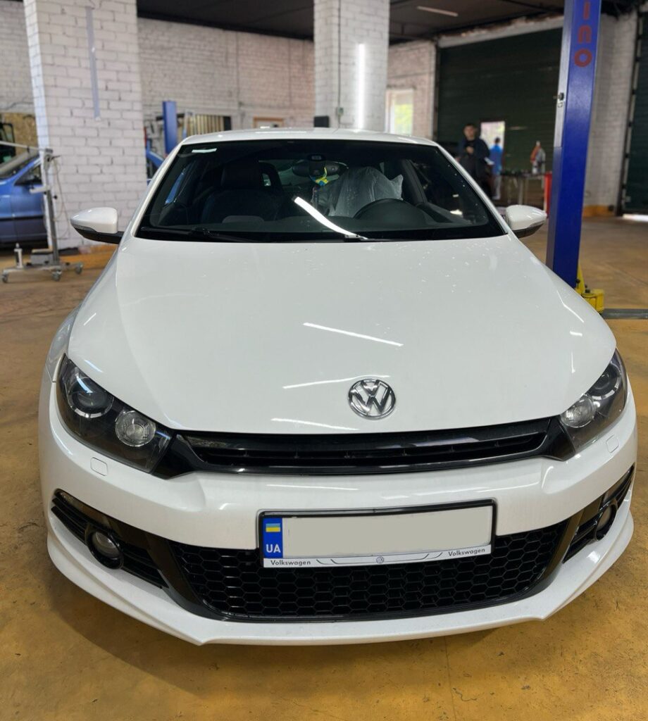 Замена автостекла на Volkswagen Scirocco