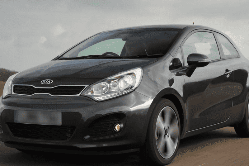 замена лобового стекла kia rio 3 | заміна лобового скла kia rio 3