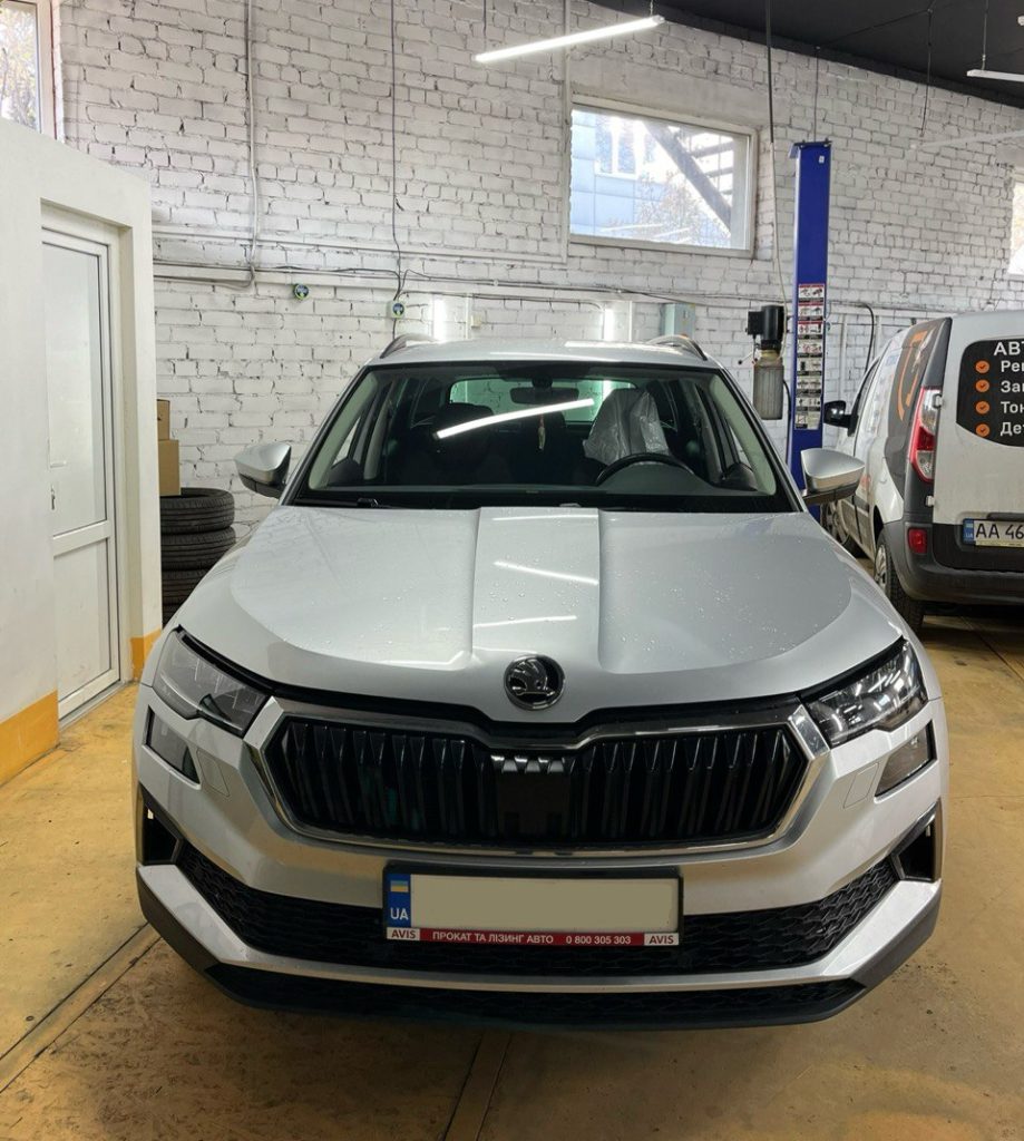 Замена автостекла на Skoda Karoq